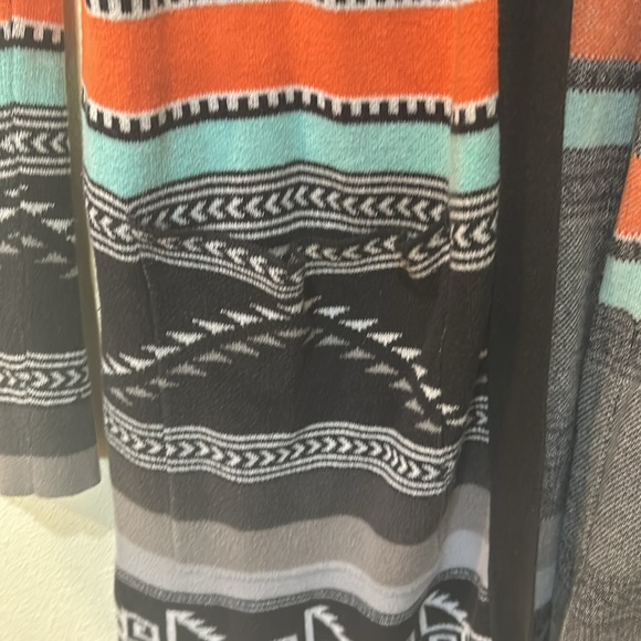 Vintage Sz M  Billabong, Boho, long cardigan sweater, 2 large front pockets. - Picture 5 of 6